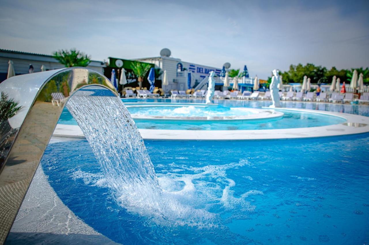 فندق Del Mare كابتشاجاي المظهر الخارجي الصورة